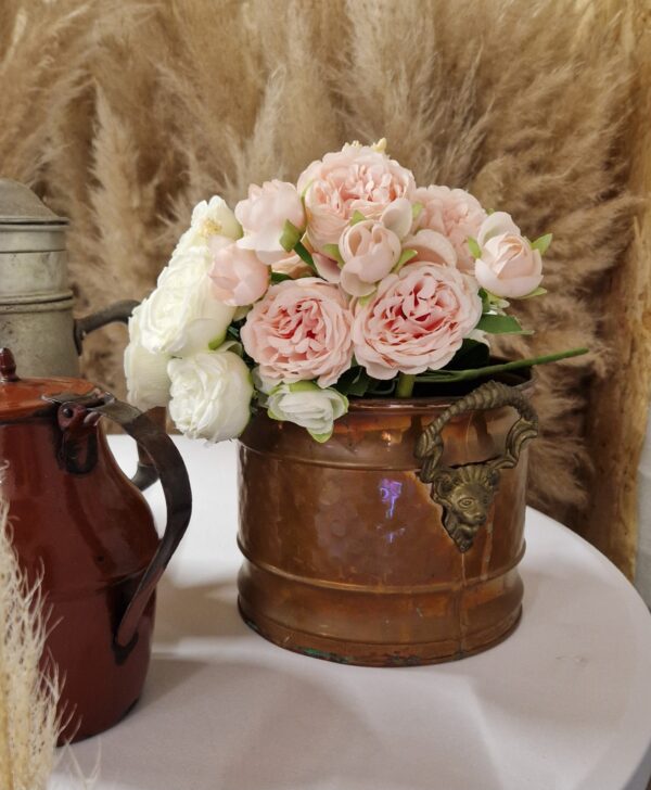 Pot à fleur en cuivre