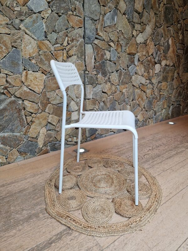 Chaise Rétro "nid d'abeille"