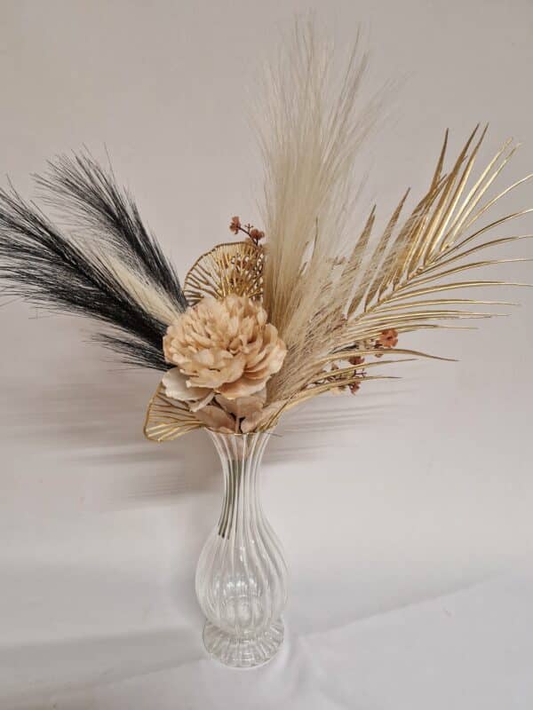 Compostion florale plumes et tiges artificielles or